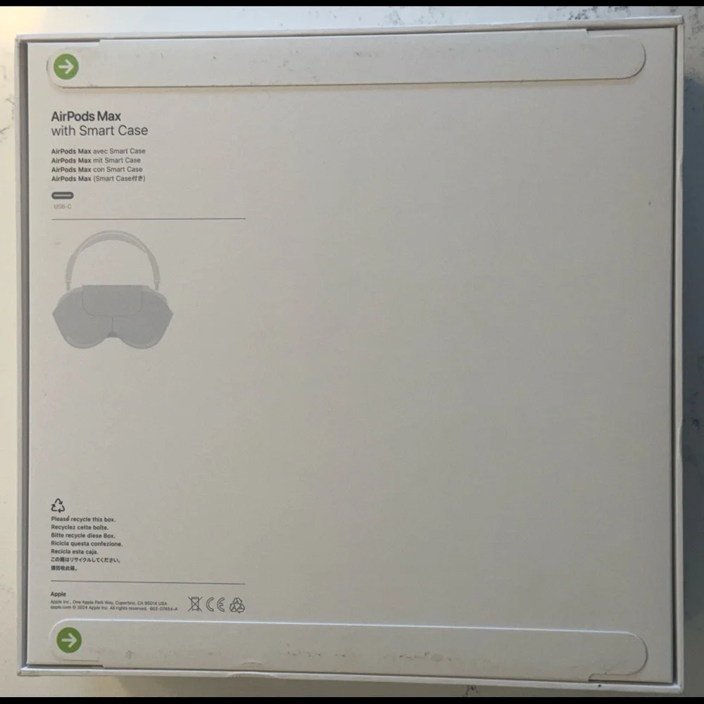 APPLE AirPods Max with SmartCase